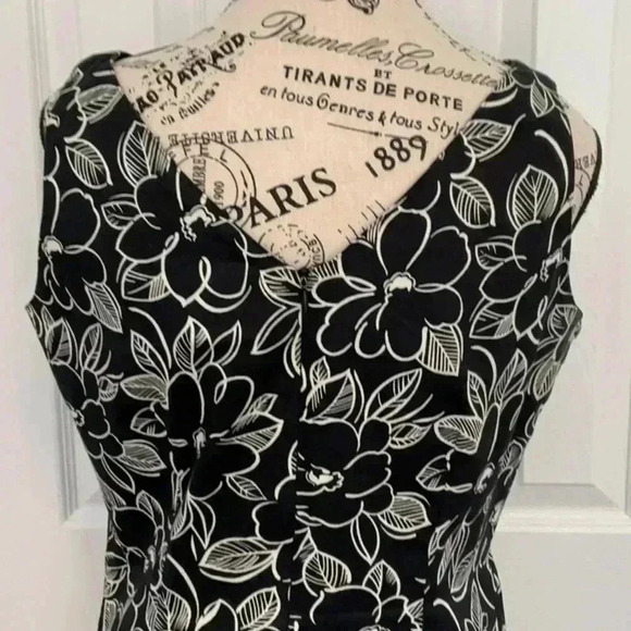 Nomadic Traders Sleeveless Dress in  Size 8 - Picture 3 of 5